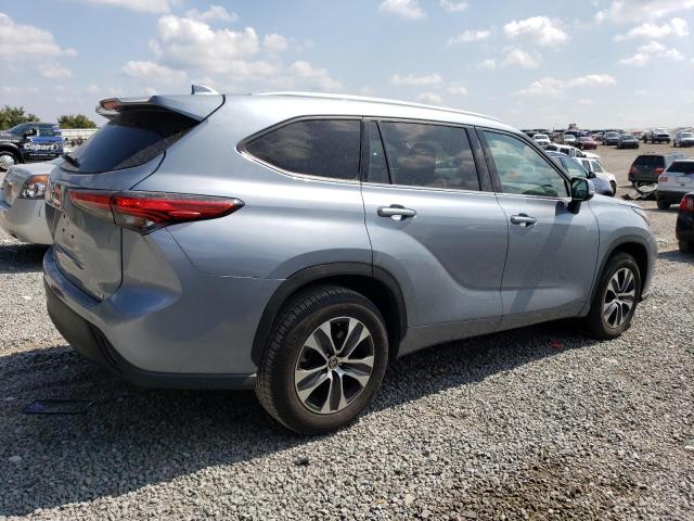 5TDGZRAH8LS011892 - 2020 TOYOTA HIGHLANDER XLE BLUE photo 3