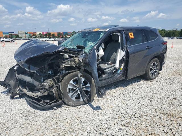 2021 TOYOTA HIGHLANDER XLE, 