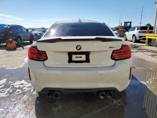 WBS1J5C54JVD37275 - 2018 BMW M2 WHITE photo 6