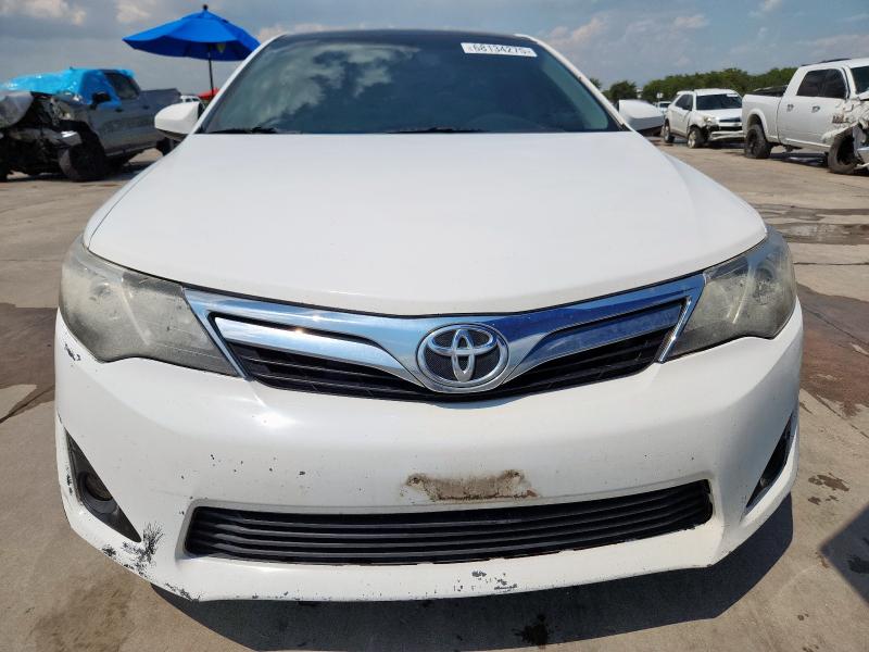 4T1BF1FK9CU537738 - 2012 TOYOTA CAMRY BASE თეთრი ფოტო 5