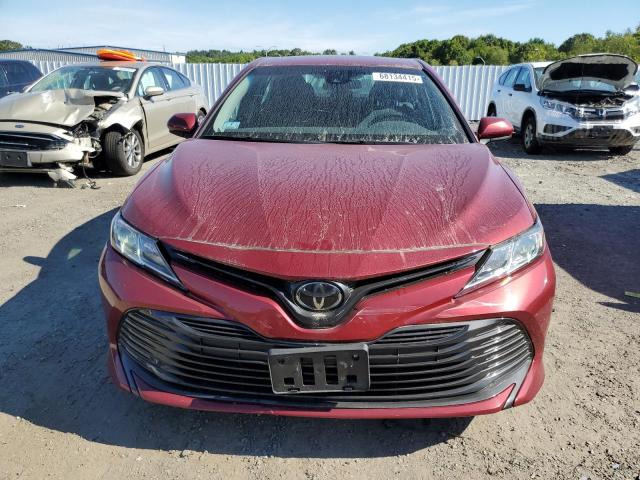 4T1B11HK9JU619509 - 2018 TOYOTA CAMRY L 栗色 照片 5