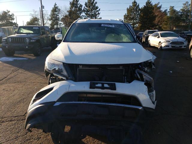 5N1DR2MM8JC653736 - 2018 NISSAN PATHFINDER S WHITE photo 5