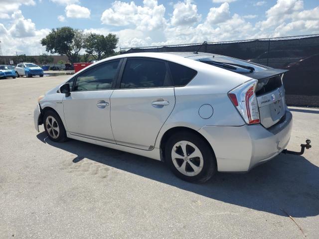 JTDKN3DU5C5481086 - 2012 TOYOTA PRIUS 银色 照片 2