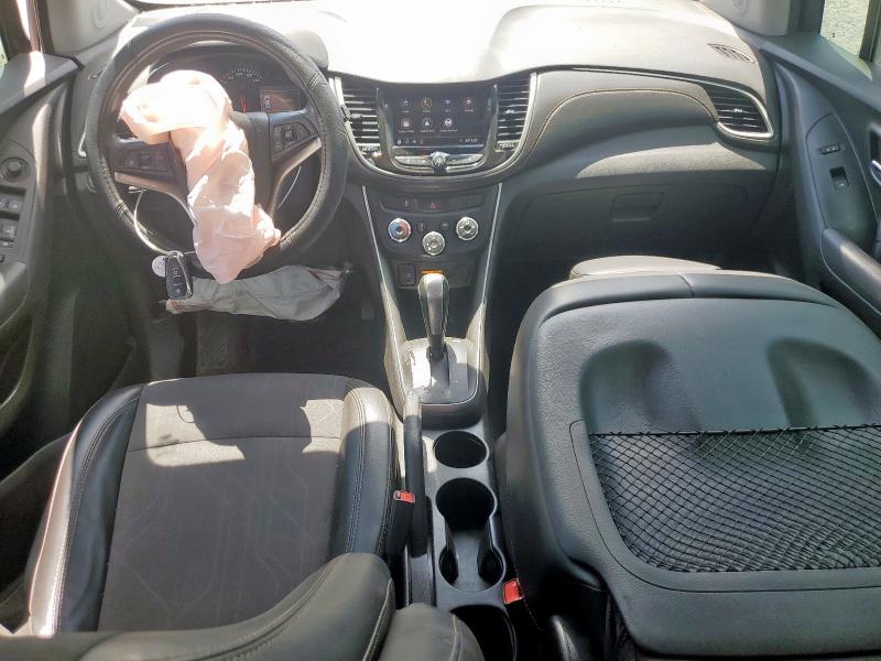 3GNCJLSB7LL198407 - 2020 CHEVROLET TRAX 1LT GRAY photo 8