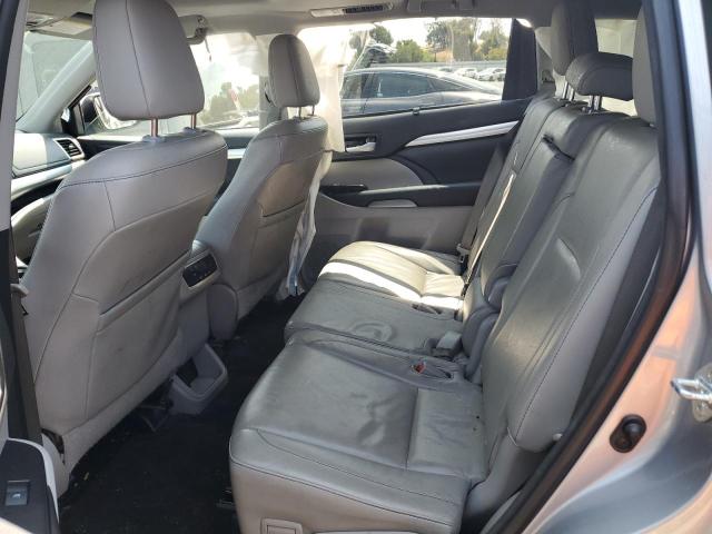 5TDKKRFH7FS056673 - 2015 TOYOTA HIGHLANDER XLE Gümüş foto 11