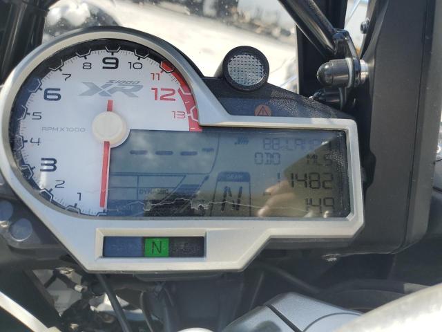 WB10D1308GZ462699 - 2016 BMW S 1000 XR WHITE photo 8