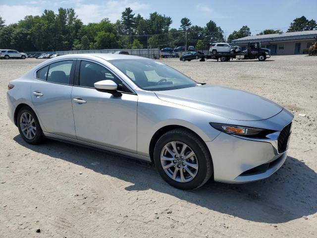 JM1BPAA73M1343570 - 2021 MAZDA 3 银色 照片 4