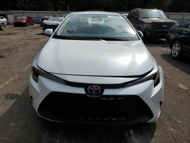 5YFEPMAE2NP373797 - 2022 TOYOTA COROLLA LE WHITE photo 5