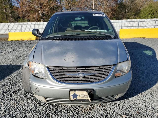 2C4GP54LX3R216668 - 2003 CHRYSLER TOWN & COU LXI SILVER photo 5