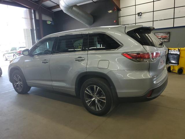 5TDJKRFH1GS250855 - 2016 TOYOTA HIGHLANDER XLE SILVER photo 2