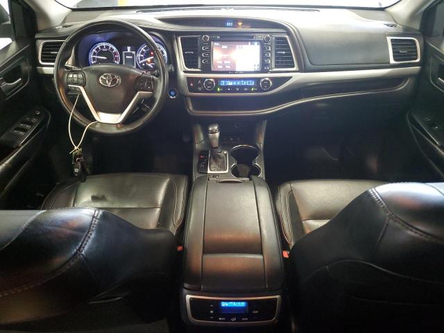 5TDJKRFH1GS250855 - 2016 TOYOTA HIGHLANDER XLE SILVER photo 8