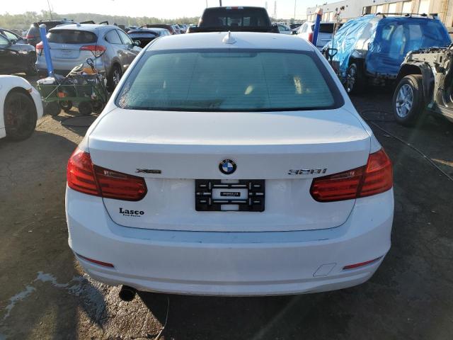 WBA3C3C53FP663640 - 2015 BMW 320 I XDRIVE WHITE photo 6