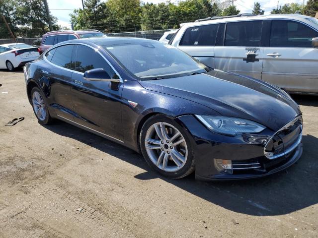 5YJSA1H12EFP56348 - 2014 TESLA MODEL S Կապույտ լուսանկար 4