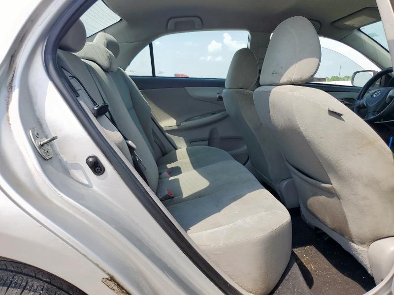 5YFBU4EE9DP160298 - 2013 TOYOTA COROLLA BASE SILVER photo 10