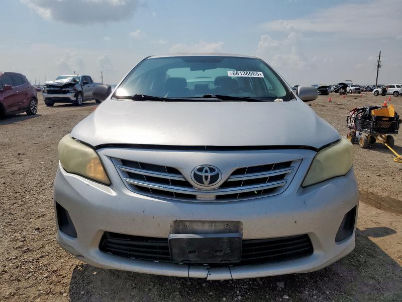 5YFBU4EE9DP160298 - 2013 TOYOTA COROLLA BASE SILVER photo 5