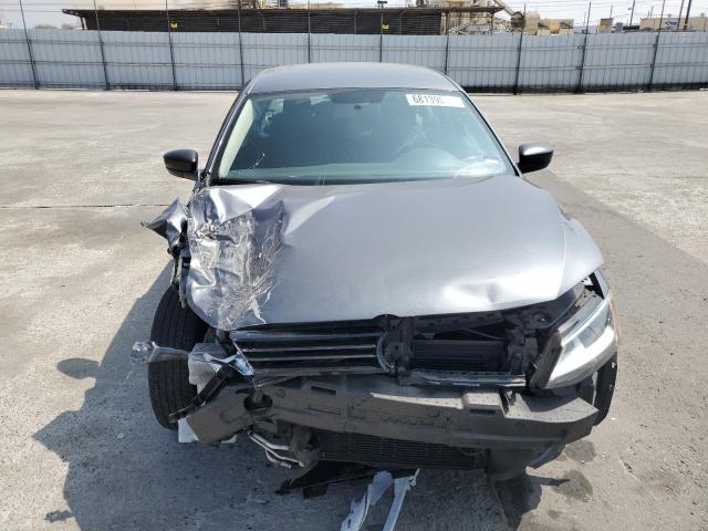 3VW2K7AJXEM333150 - 2014 VOLKSWAGEN JETTA BASE 灰色 照片 5