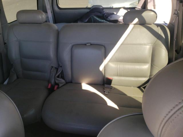 5LMPU28L1WLJ47439 - 1998 LINCOLN NAVIGATOR თეთრი ფოტო 10