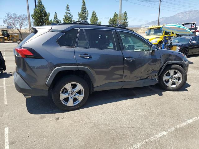 JTMW1RFV5KJ013533 - 2019 TOYOTA RAV4 XLE GRAY photo 3