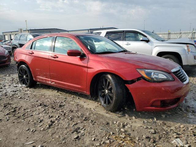 1C3CCBCGXDN520888 - 2013 CHRYSLER 200 LIMITED MAROON photo 4