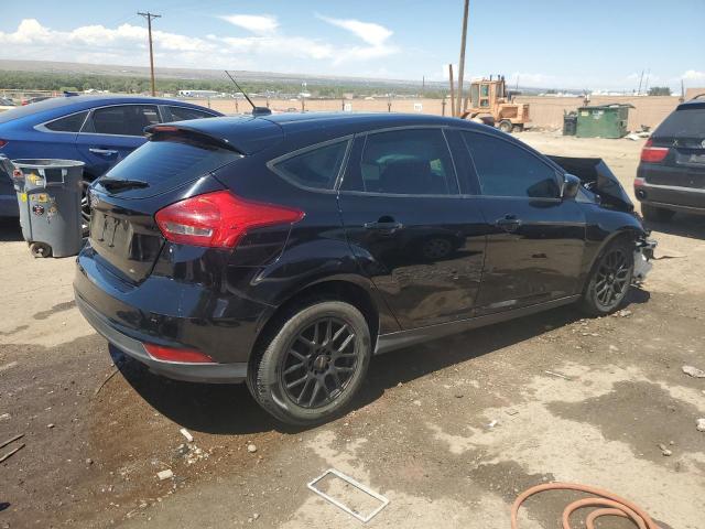 1FADP3K21JL325758 - 2018 FORD FOCUS SE BLACK photo 3