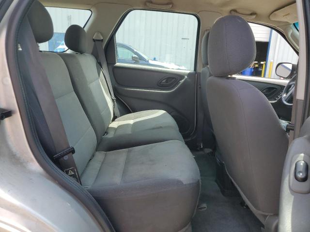 1FMYU02113KD39562 - 2003 FORD ESCAPE XLS SILVER photo 11