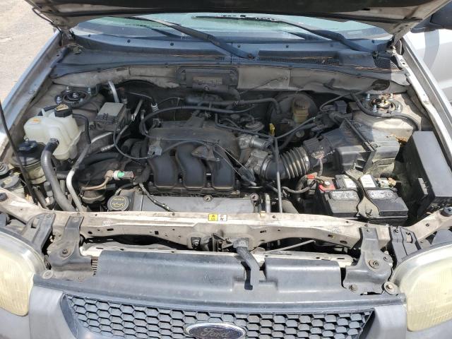 1FMYU02113KD39562 - 2003 FORD ESCAPE XLS SILVER photo 12