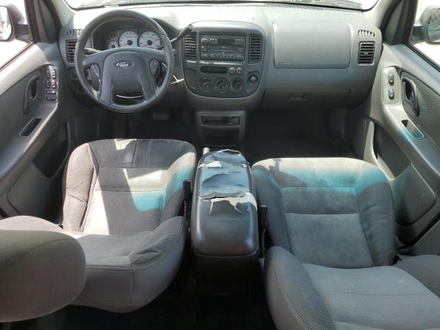 1FMYU02113KD39562 - 2003 FORD ESCAPE XLS SILVER photo 8