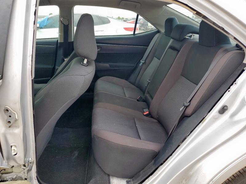 2T1BURHEXJC066533 - 2018 TOYOTA COROLLA L 银色 照片 10