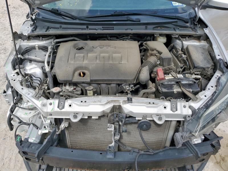 2T1BURHEXJC066533 - 2018 TOYOTA COROLLA L 银色 照片 11