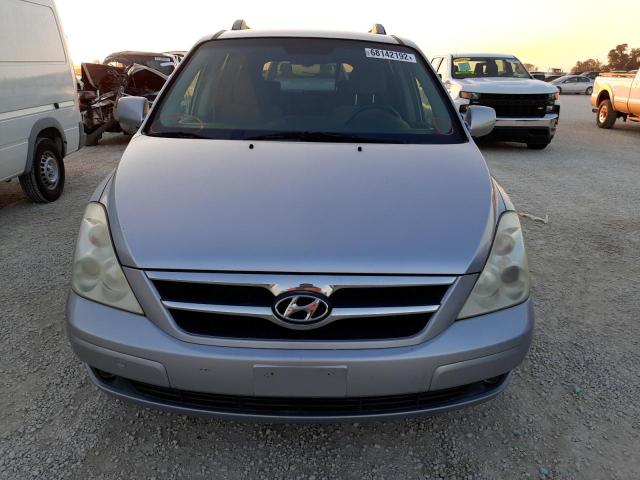 KNDMC233076014756 - 2007 HYUNDAI ENTOURAGE GLS SILVER photo 5