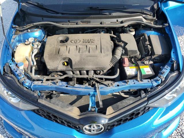 JTNKARJE0JJ572617 - 2018 TOYOTA COROLLA IM ლურჯი ფოტო 11