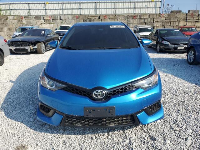 JTNKARJE0JJ572617 - 2018 TOYOTA COROLLA IM ლურჯი ფოტო 5