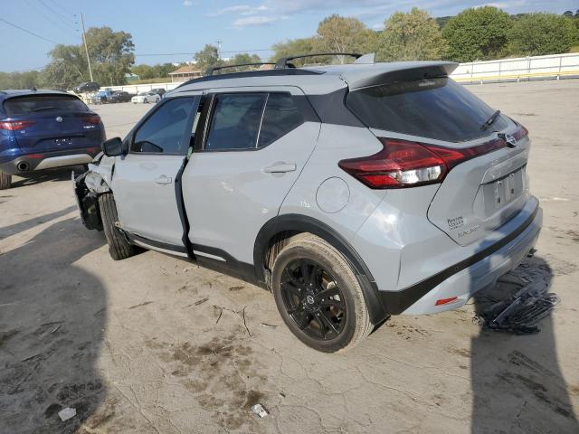 3N1CP5DV9ML512301 - 2021 NISSAN KICKS SR GRAY photo 2