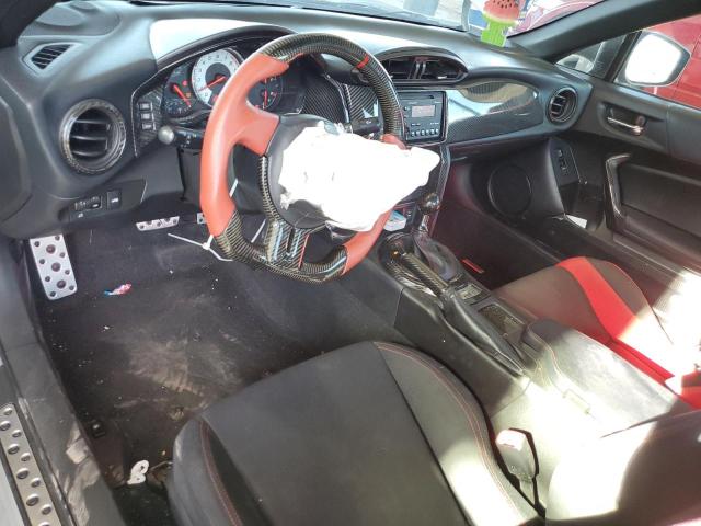 JF1ZNAA1XD2721240 - 2013 TOYOTA SCION FR-S 银色 照片 8