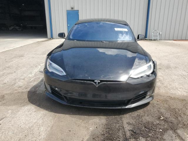 5YJSA1E18GF161284 - 2016 TESLA MODEL S Negro foto 5