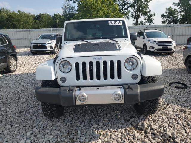 1C4BJWEG6FL623970 - 2015 JEEP WRANGLER U SAHARA თეთრი ფოტო 5