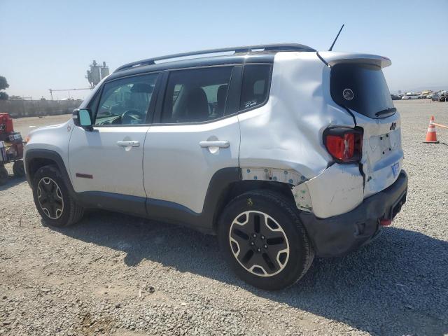 ZACCJBCT7GPD04569 - 2016 JEEP RENEGADE TRAILHAWK SILVER photo 2