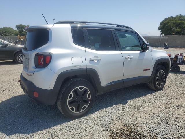 ZACCJBCT7GPD04569 - 2016 JEEP RENEGADE TRAILHAWK SILVER photo 3