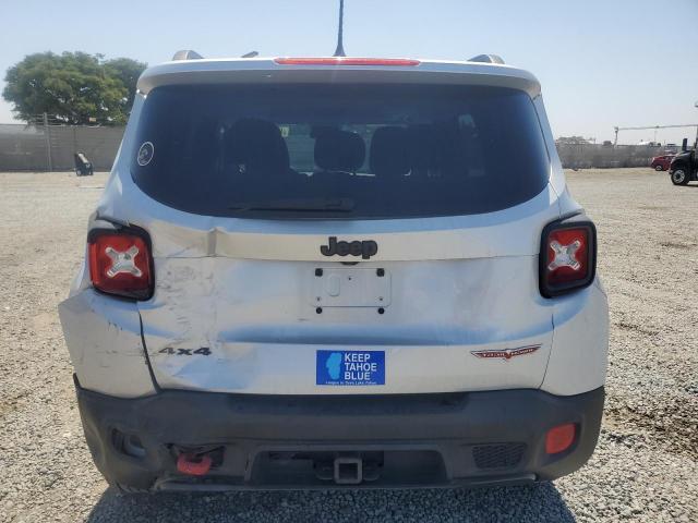 ZACCJBCT7GPD04569 - 2016 JEEP RENEGADE TRAILHAWK SILVER photo 6