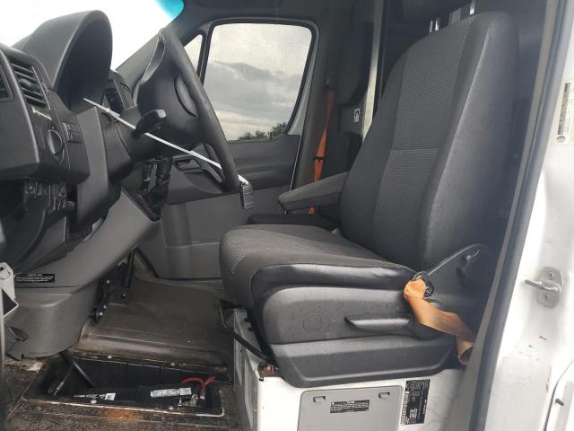 WD3PE8CB3B5588598 - 2011 MERCEDES-BENZ SPRINTER 2500 WHITE photo 7