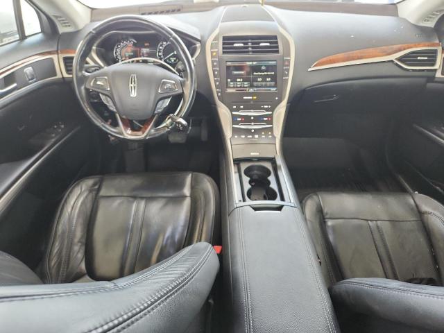 3LN6L2JK8FR616546 - 2015 LINCOLN MKZ SILVER photo 8