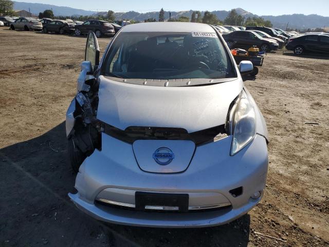 1N4AZ0CP5DC415103 - 2013 NISSAN LEAF S SILVER photo 5