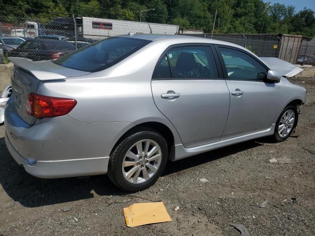 2T1BU4EE9AC450018 - 2010 TOYOTA COROLLA BASE SILVER photo 3
