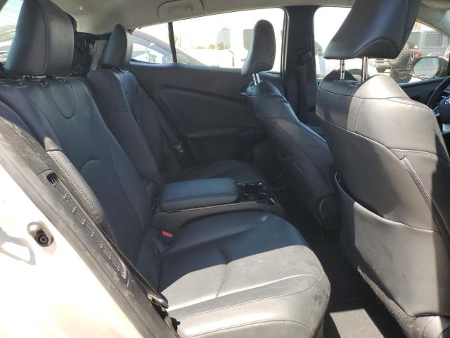 JTDKARFP8H3065090 - 2017 TOYOTA PRIUS PRIM 银色 照片 10