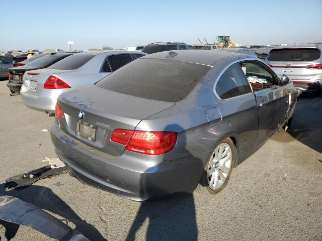 WBAKE3C56CE770582 - 2012 BMW 328 I GRAY photo 3