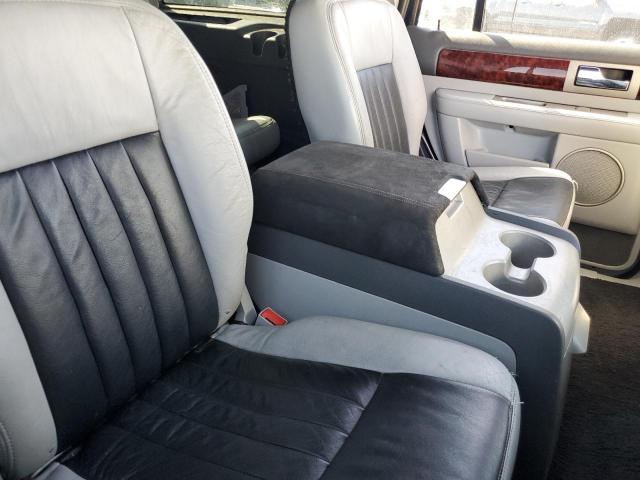 5LMFU27565LJ01344 - 2005 LINCOLN NAVIGATOR 银色 照片 11