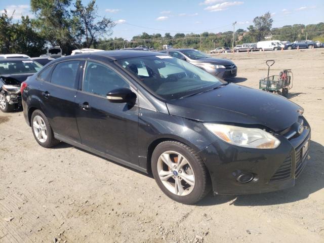 1FADP3F20EL368908 - 2014 FORD FOCUS SE BLACK photo 4