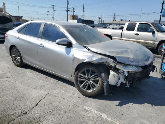 4T1BF1FK1GU517893 - 2016 TOYOTA CAMRY LE SILVER photo 4