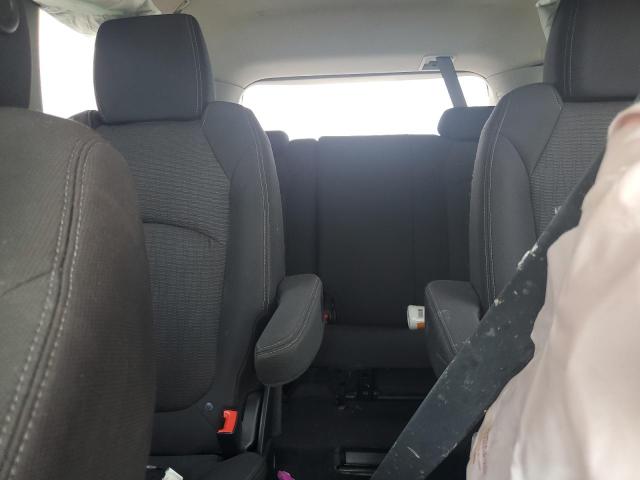 1GNKRGKD4DJ225570 - 2013 CHEVROLET TRAVERSE LT BLACK photo 10