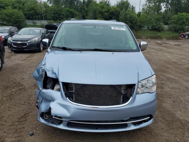 2C4RC1CG4GR283080 - 2016 CHRYSLER TOWN & COU TOURING L BLUE photo 5